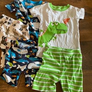 Carters 2t shorts PJ, one top missing
